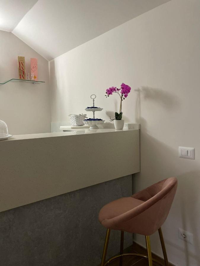 Hotel Villa Ruggiero Brusciano ภายนอก รูปภาพ